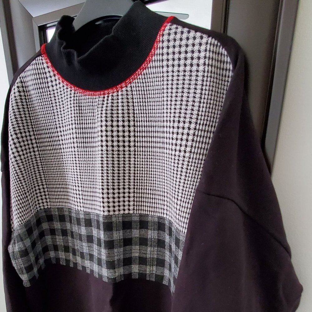 Cleo size XXL mock neck, multi plaid sweatshirt